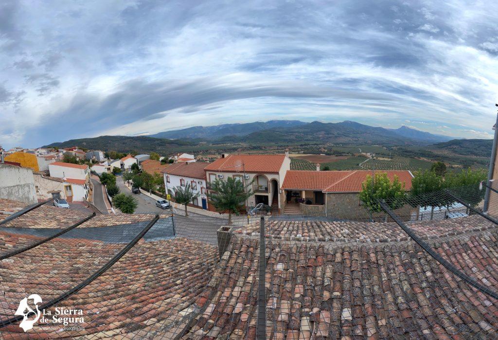 mirador-de-la-plaza-del-ayto-torres-de-albanchez-parque-natural